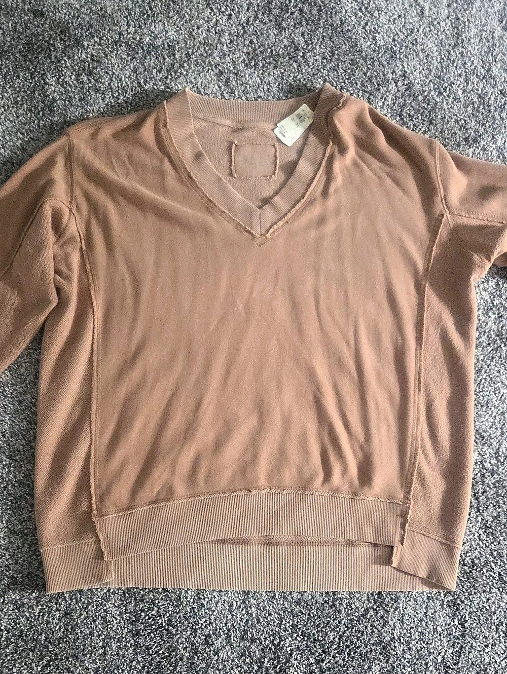 American Eagle V-Neck Sweater in Brown Size S NWT